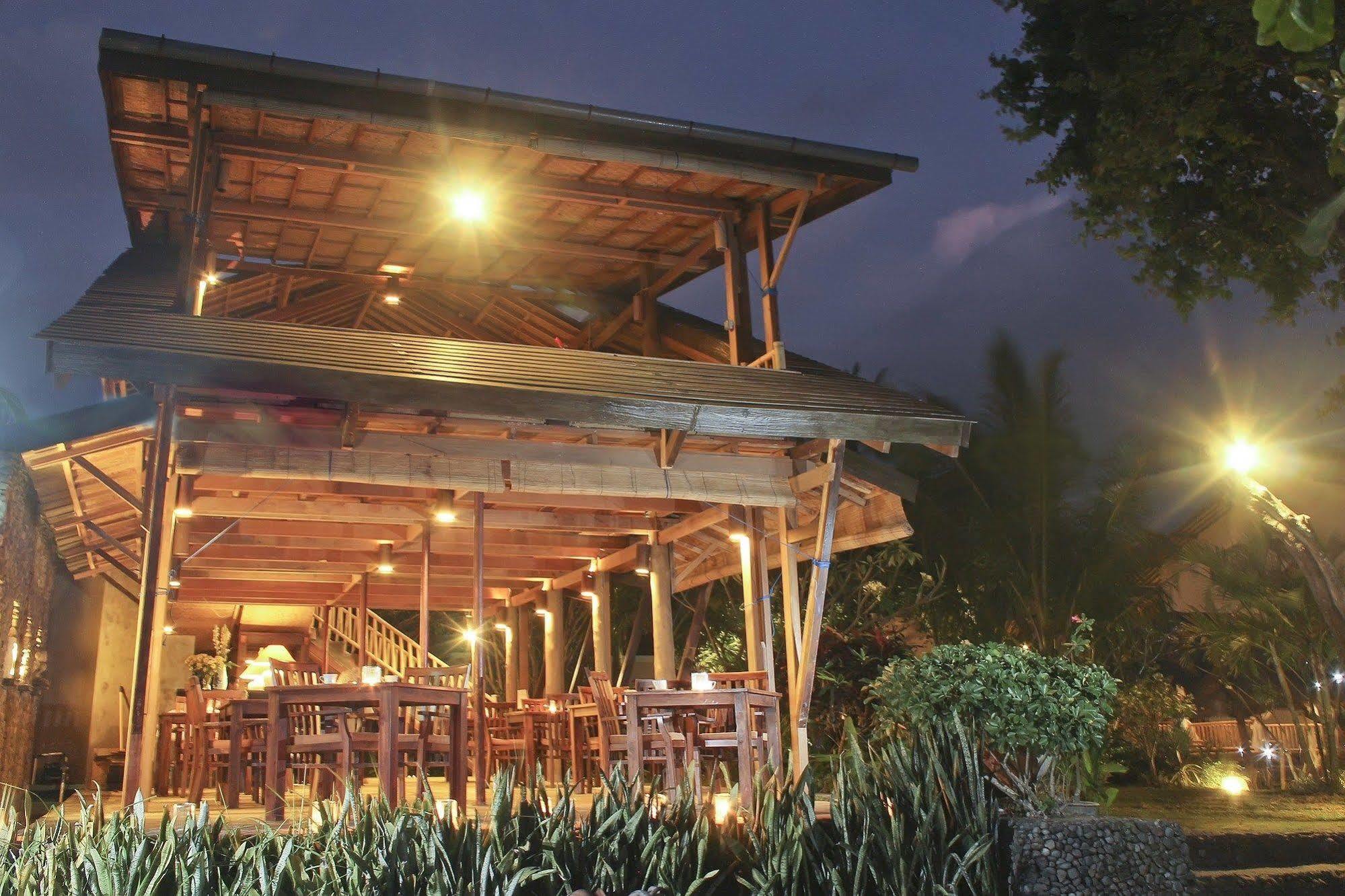 Sunsethouse Lombok Hotel Mangsit Kültér fotó