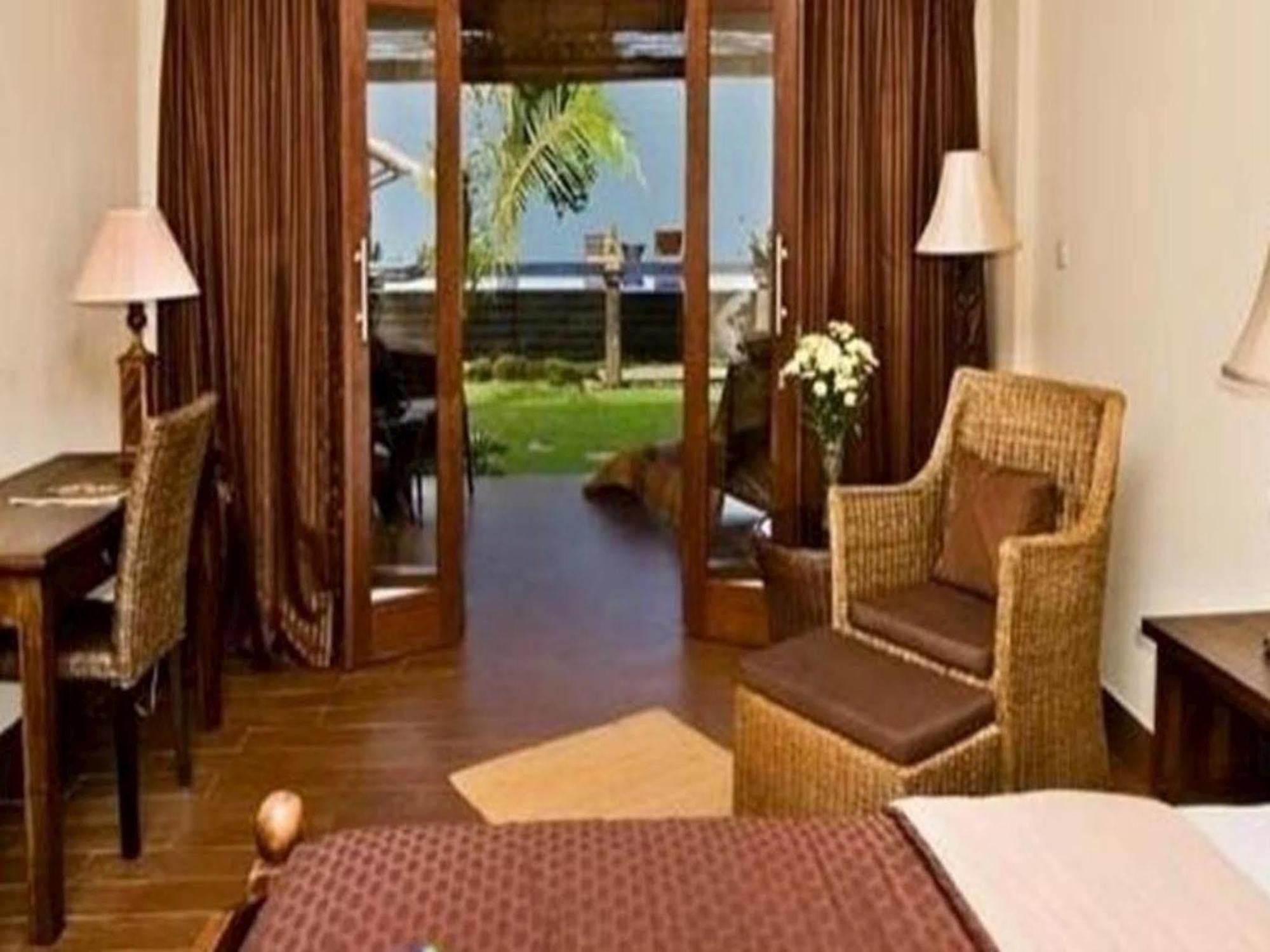 Sunsethouse Lombok Hotel Mangsit Kültér fotó