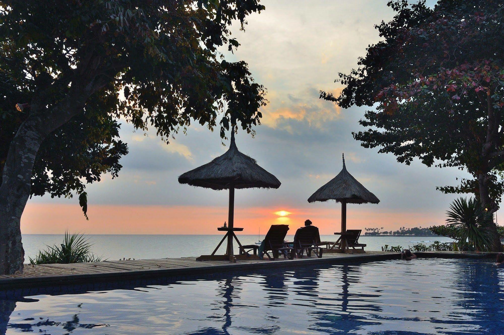 Sunsethouse Lombok Hotel Mangsit Kültér fotó